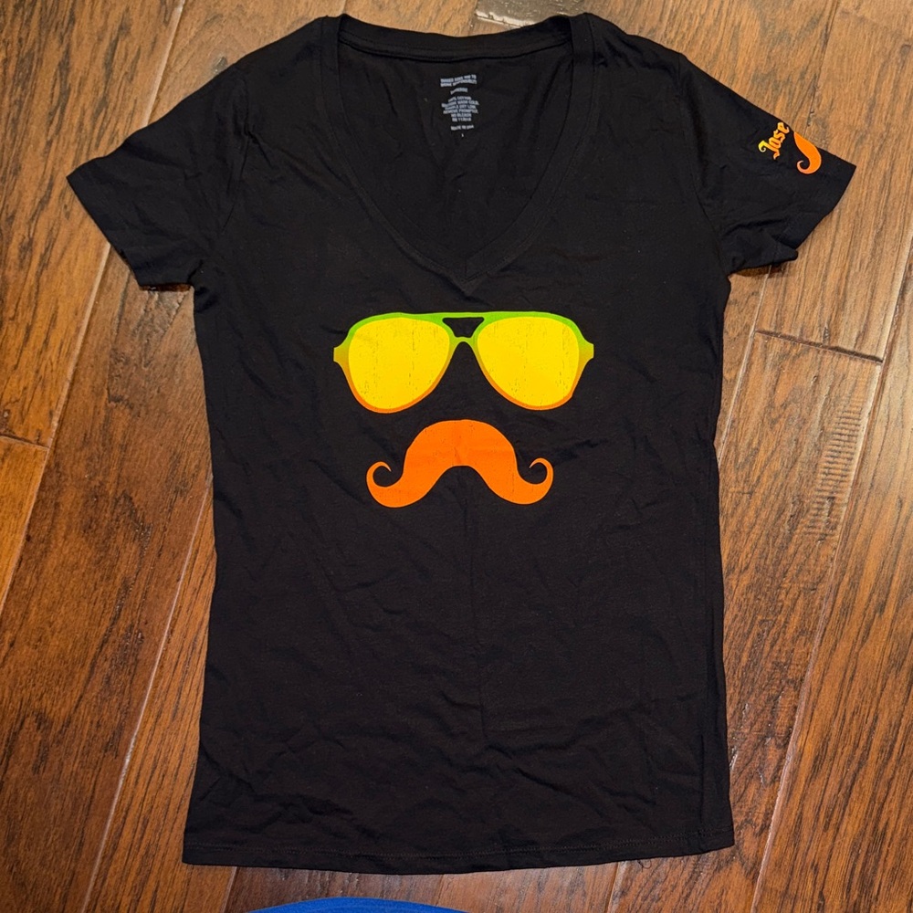 Jose Cuervo V-neck T-Shirt with Neon Mustache and Sunglasses sz L